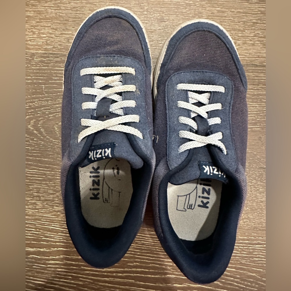 Boys kizik shoes